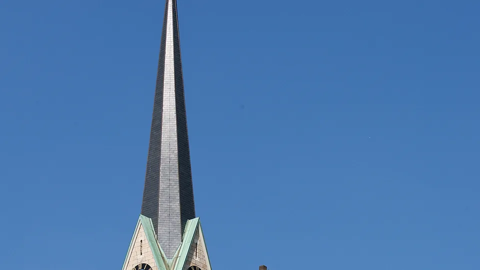 Polizeipräsenz bei Nacht in Binningen – Symbolbild