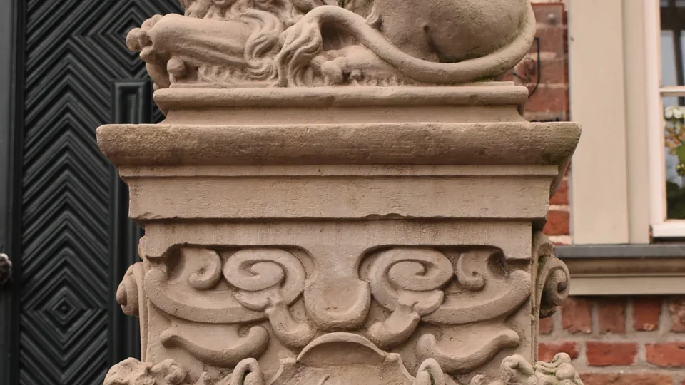 Stadtansicht von Jever bei Nacht – Symbolbild zur geografischen Einordnung