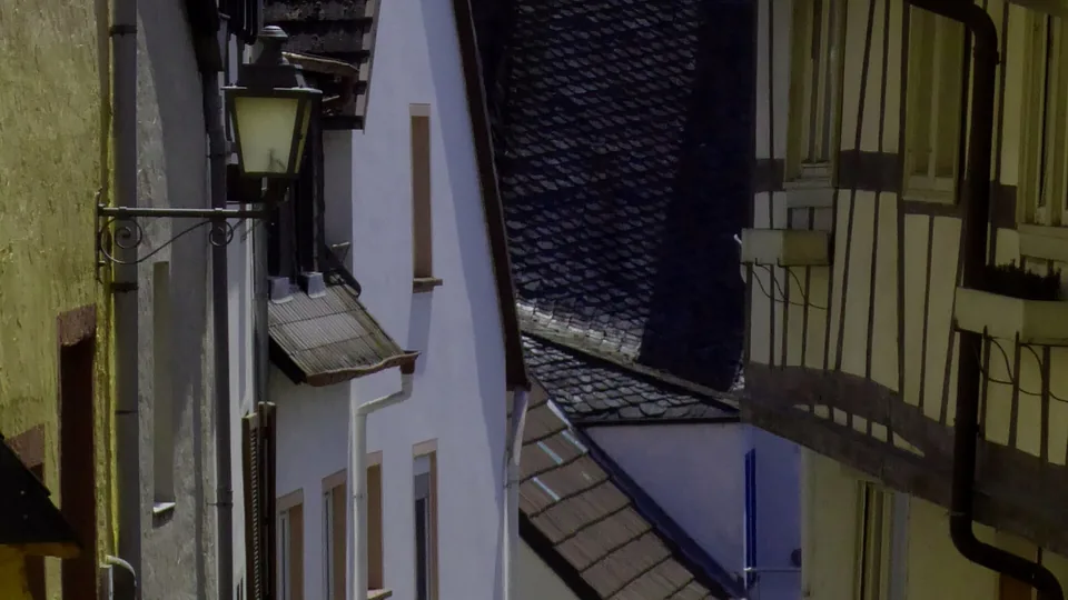 Polizeipräsenz bei Nacht in Rüdesheim – Symbolbild