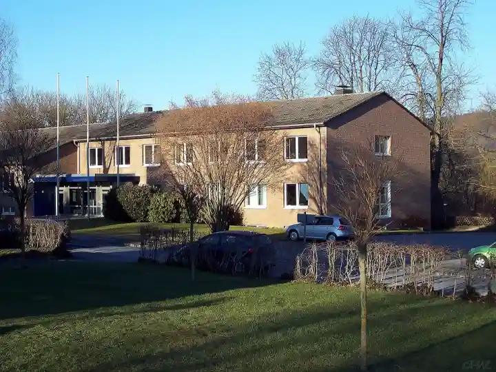 Polizeipräsenz bei Nacht in Warstein – Symbolbild