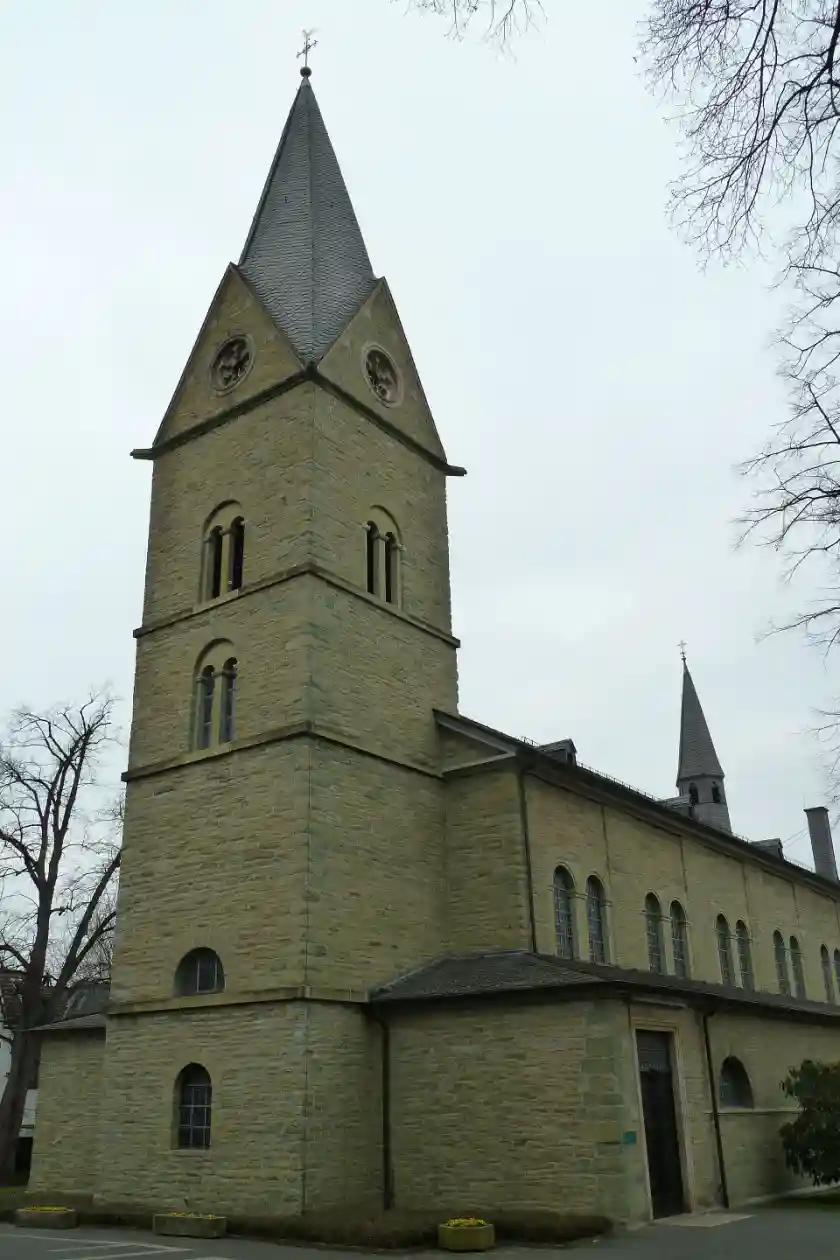 Polizeipräsenz bei Nacht in Werl-Westönnen – Symbolbild