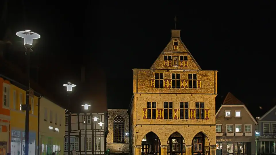 Polizeipräsenz bei Nacht in Werne – Symbolbild